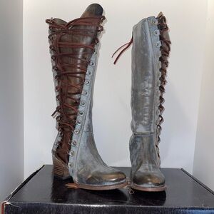 Freebird Chapelle Boots 8 Ice Multi
